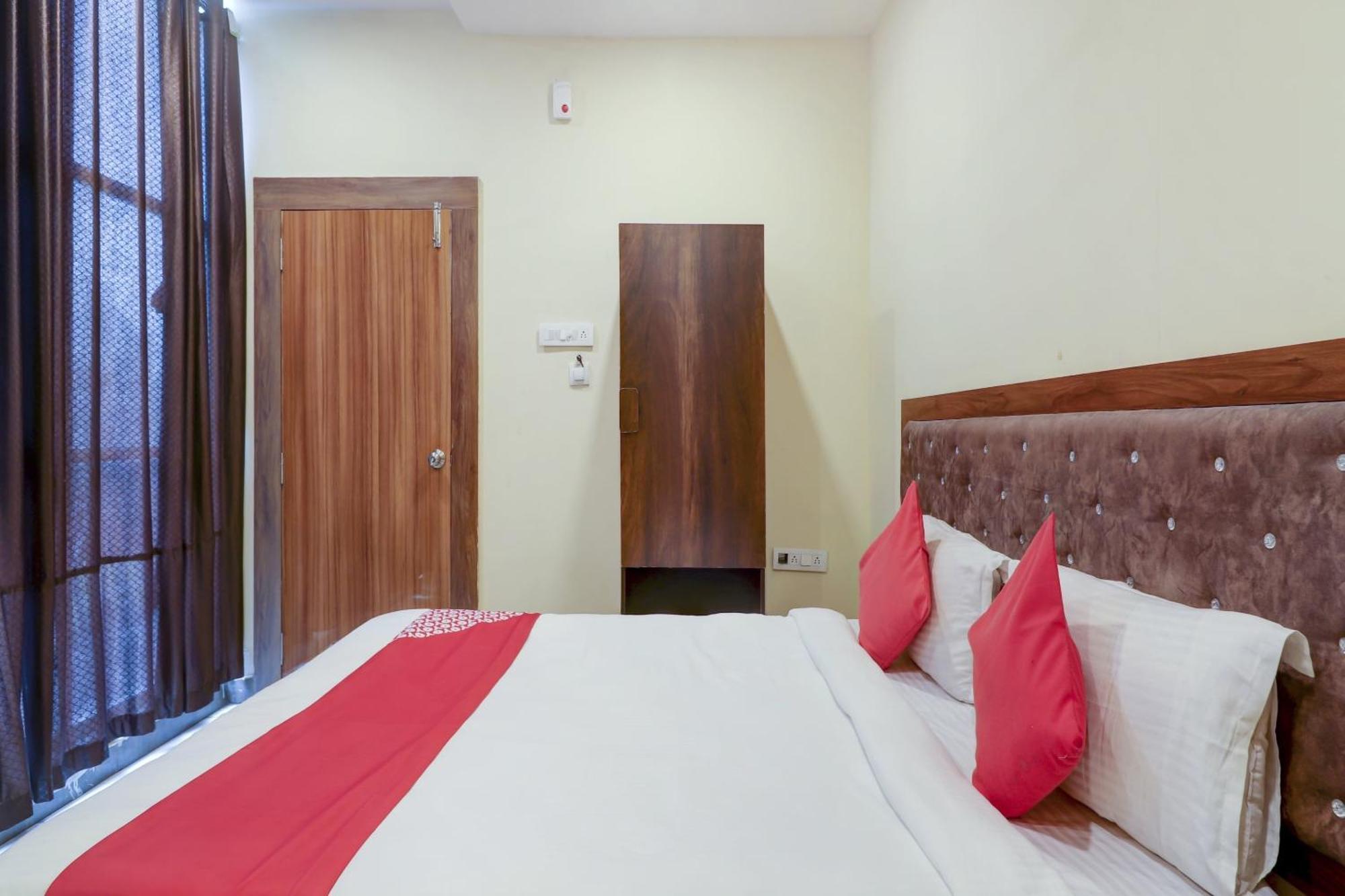 Hotel O Rsquare Elite Sururnagar 외부 사진